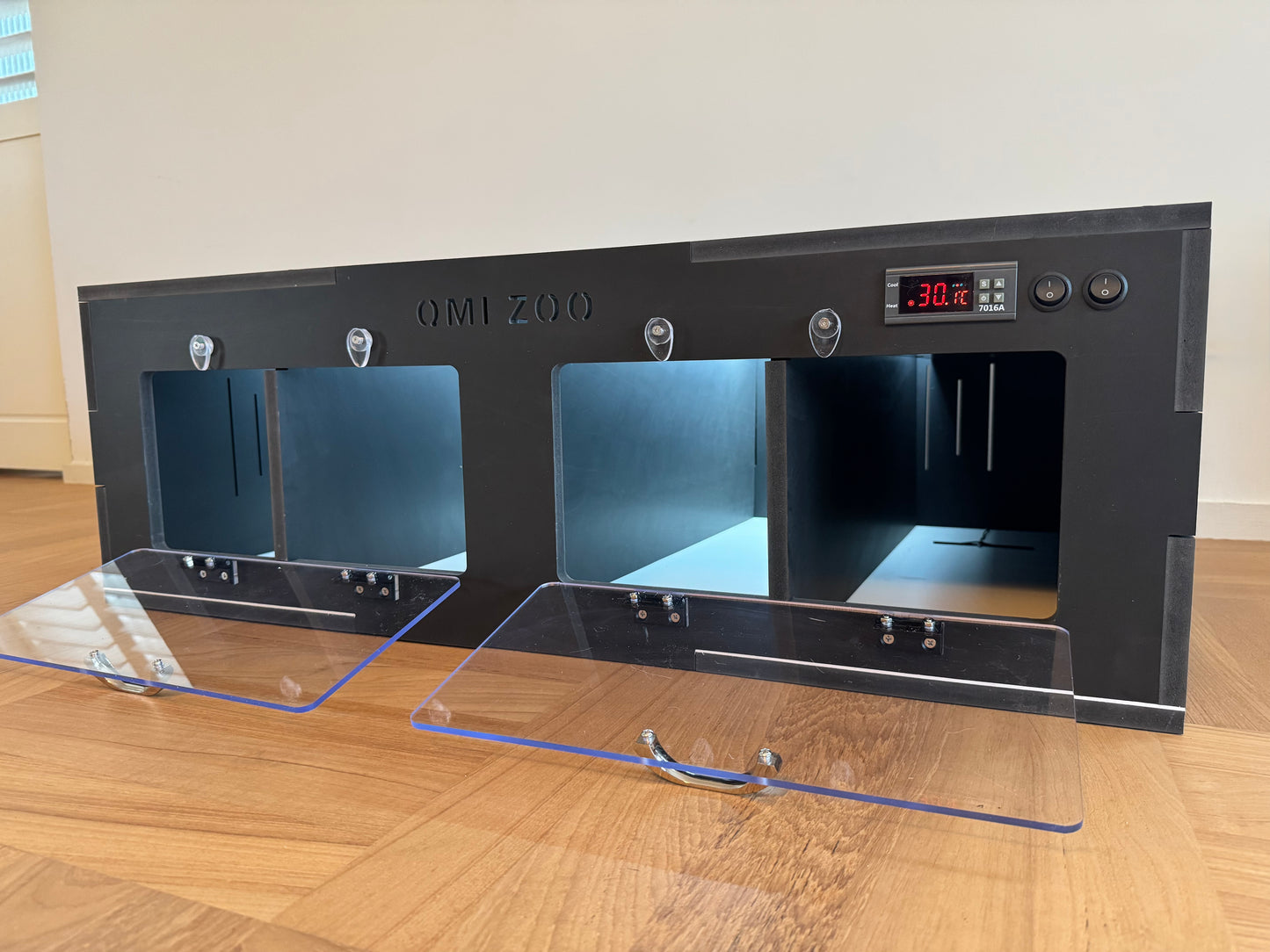 N-Series Smart Thermostatic Terrarium